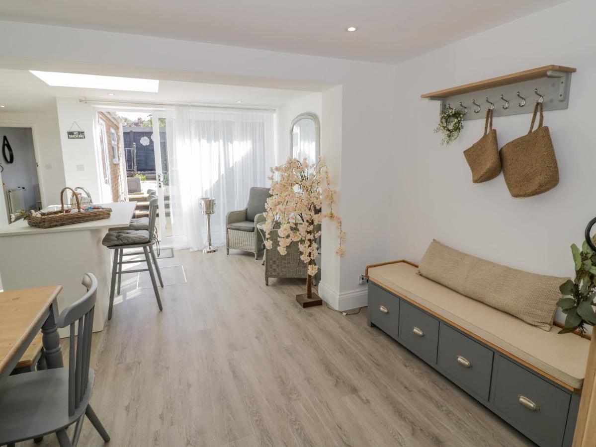 Blossom Cottage Μπρόντγουεϊ Εξωτερικό φωτογραφία