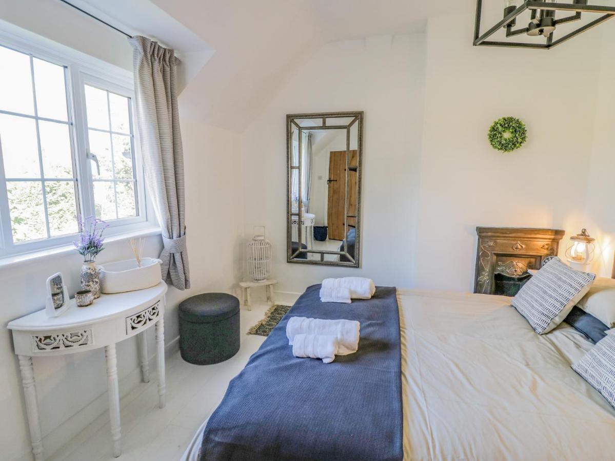 Blossom Cottage Μπρόντγουεϊ Εξωτερικό φωτογραφία